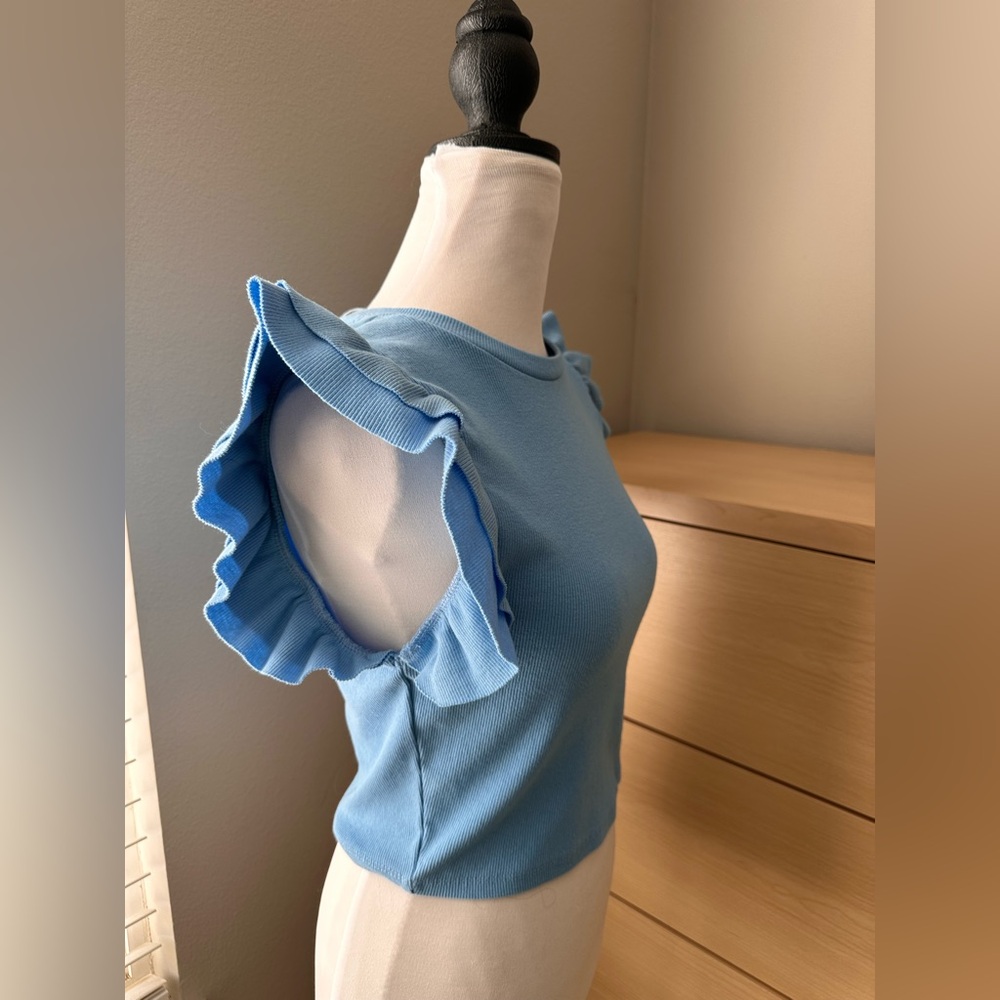 Zara Light Blue Ruffle Sleeve Tee - Picture 3 of 4
